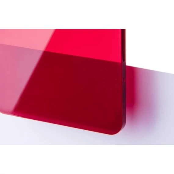 TroGlass Color Gloss 3,0 mm Plexi Fényes Piros (1 réteg) akril lemez 606 x 1216 mm / 117131 (kültéri)
