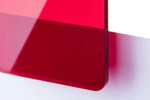 TroGlass Color Gloss 3,0 mm Plexi Fényes Piros (1 réteg) akril lemez 606 x 1216 mm / 117131 (kültéri)